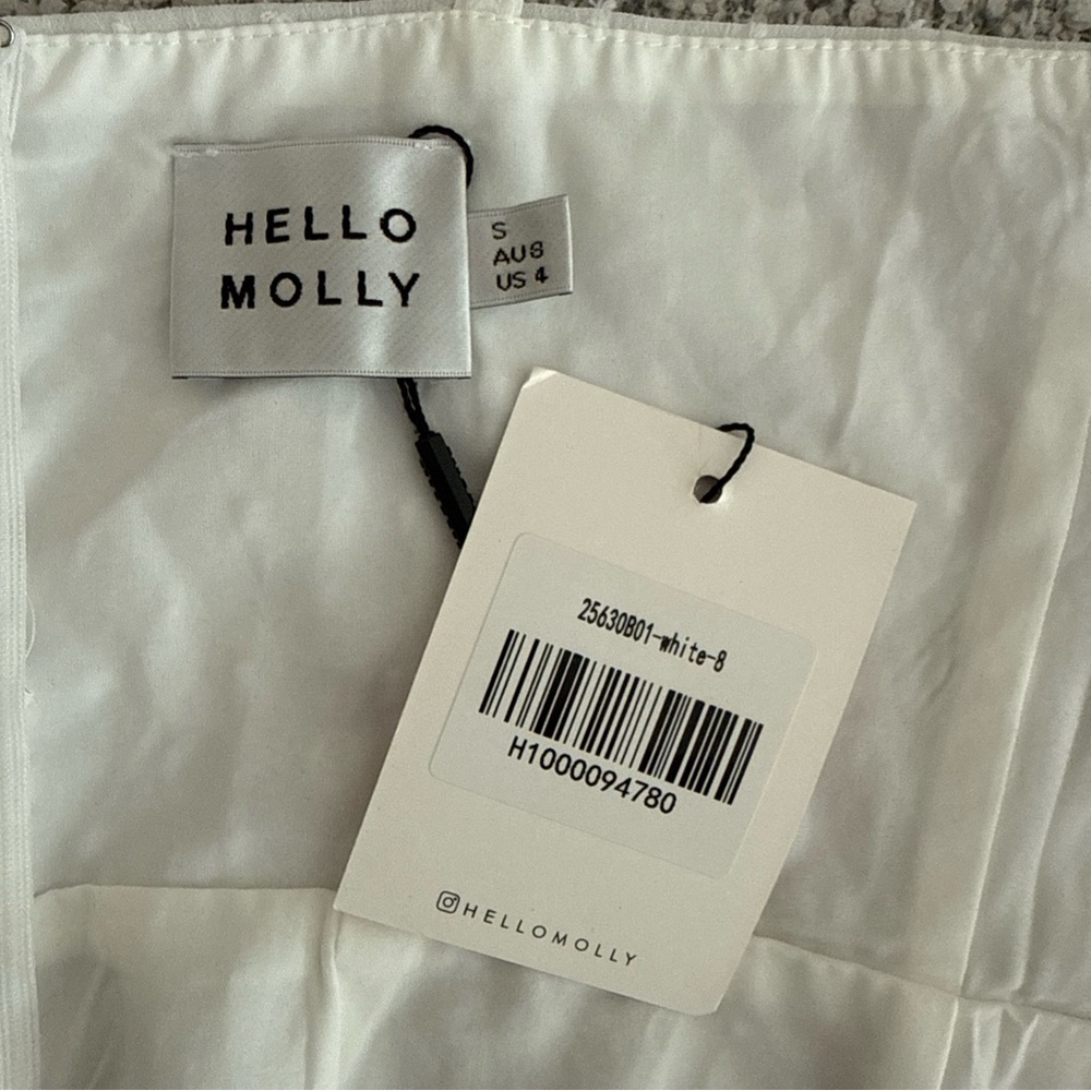 Hello Molly Ice Cold Mini Dress Size 4 AU 8 White Swiss Dot Belted Ruffles - Picture 8 of 12